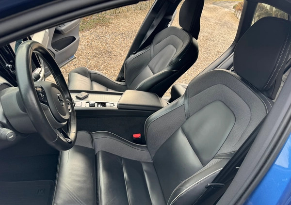 Volvo XC 60 cena 189200 przebieg: 88000, rok produkcji 2020 z Złotoryja małe 121